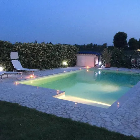 Il Leccio ベッド・アンド・ブレックファスト サン・ラッザロ・ディ・サーヴェナ