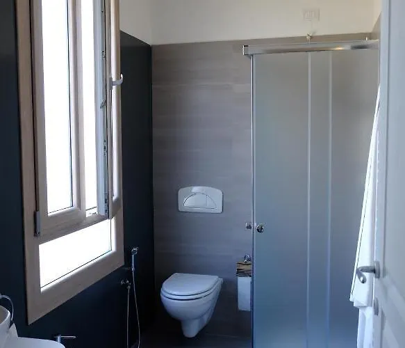 ベッド・アンド・ブレックファスト Il Leccio